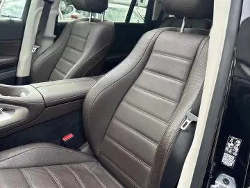 MERCEDES-BENZ GLS 400d 4Matic AMG-Line Burmester Pan…