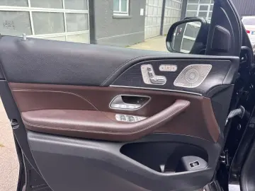 MERCEDES-BENZ GLS 400d 4Matic AMG-Line Burmester Pan…