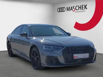 Audi S8 AHK Pano Black HUD