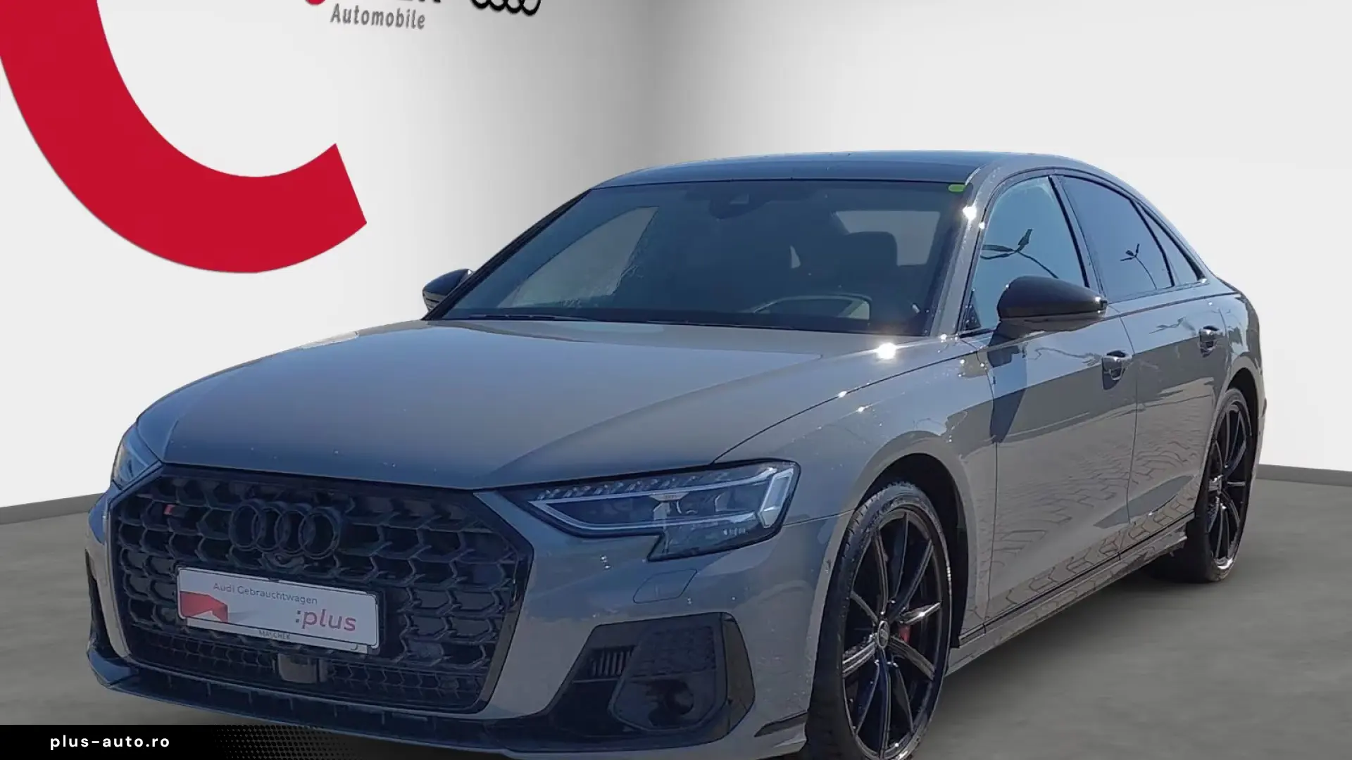 Audi S8 AHK Pano Black HUD