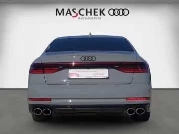 Audi S8 AHK Pano Black HUD