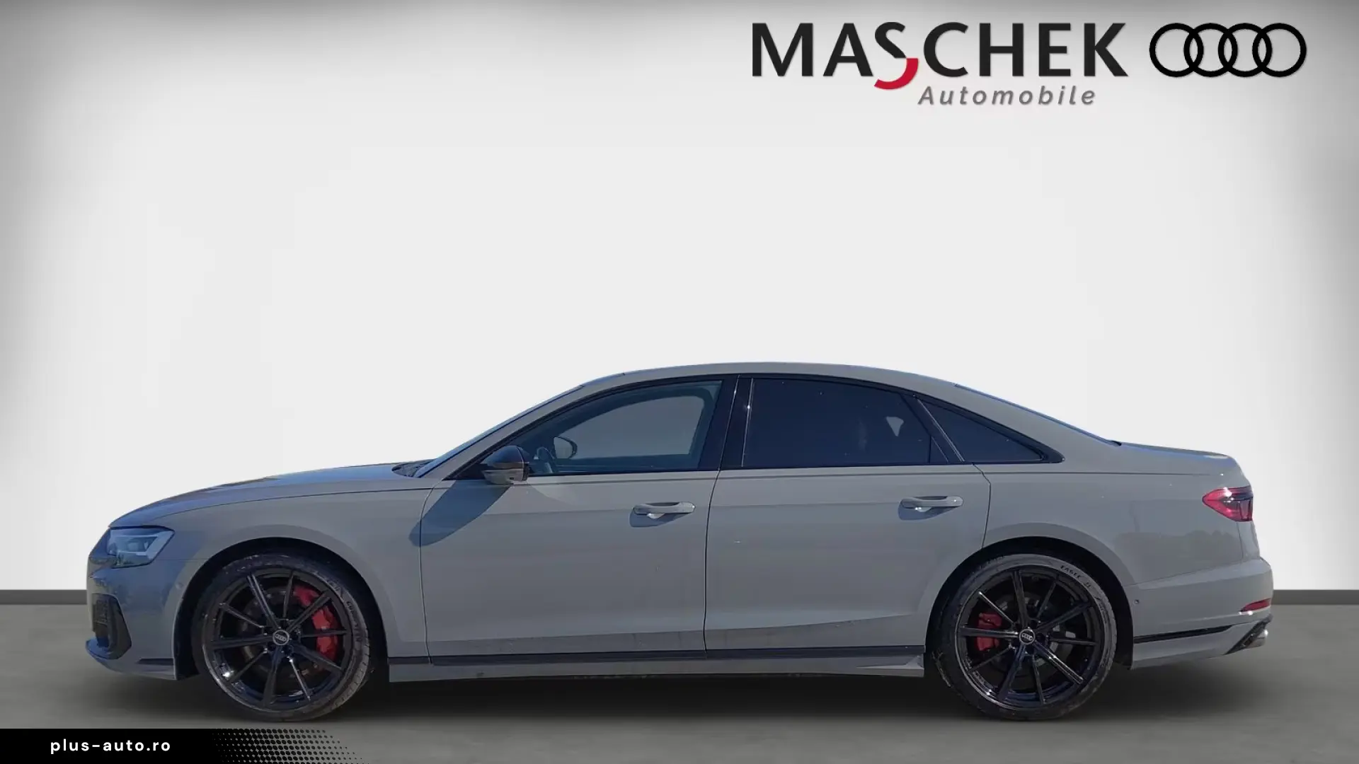 Audi S8 AHK Pano Black HUD