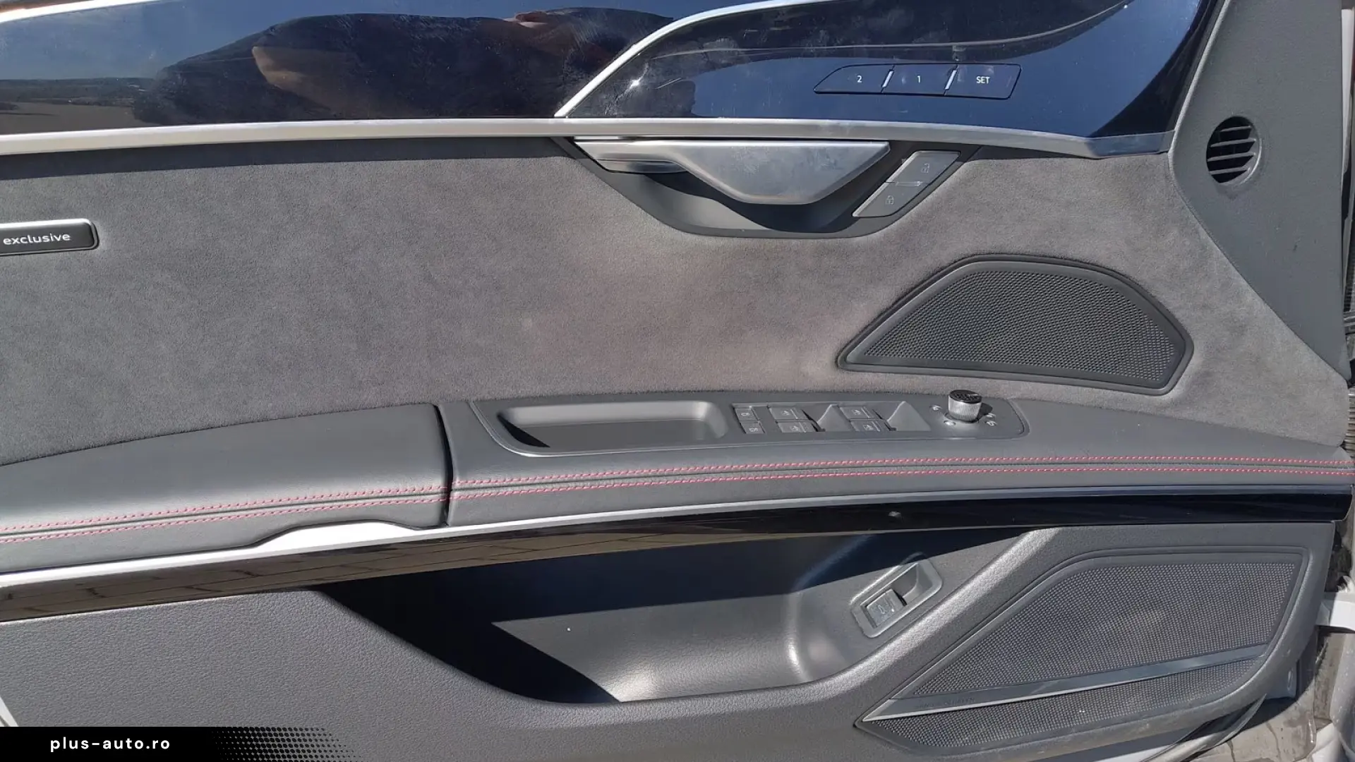 Audi S8 AHK Pano Black HUD
