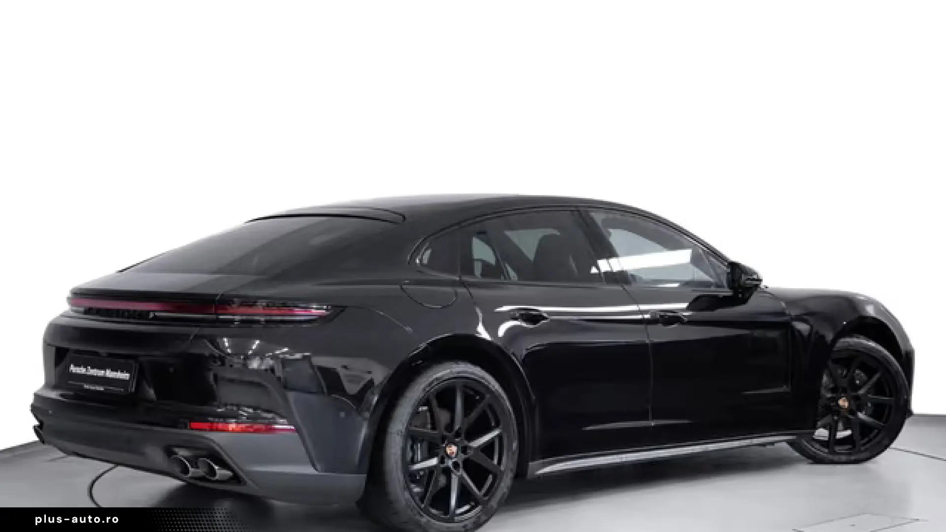 Porsche Panamera All Black New Chrono