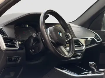 BMW X5 xDrive 30d M-Sport Laser HuD PANO SoftClose