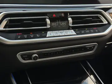 BMW X5 xDrive 30d M-Sport Laser HuD PANO SoftClose
