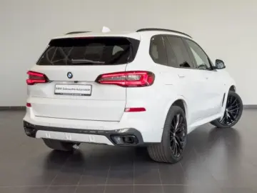 BMW X5 xDrive30d M Sport Pano Memory HUD Laserlicht