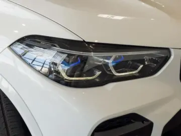 BMW X5 xDrive30d M Sport Pano Memory HUD Laserlicht