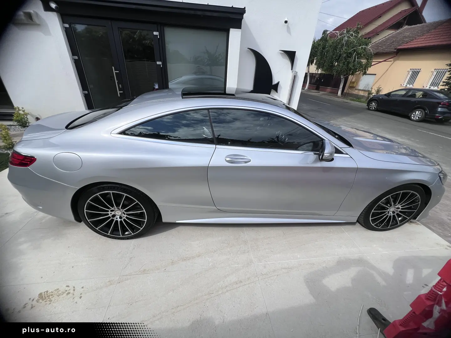 Mercedes-Benz S 500