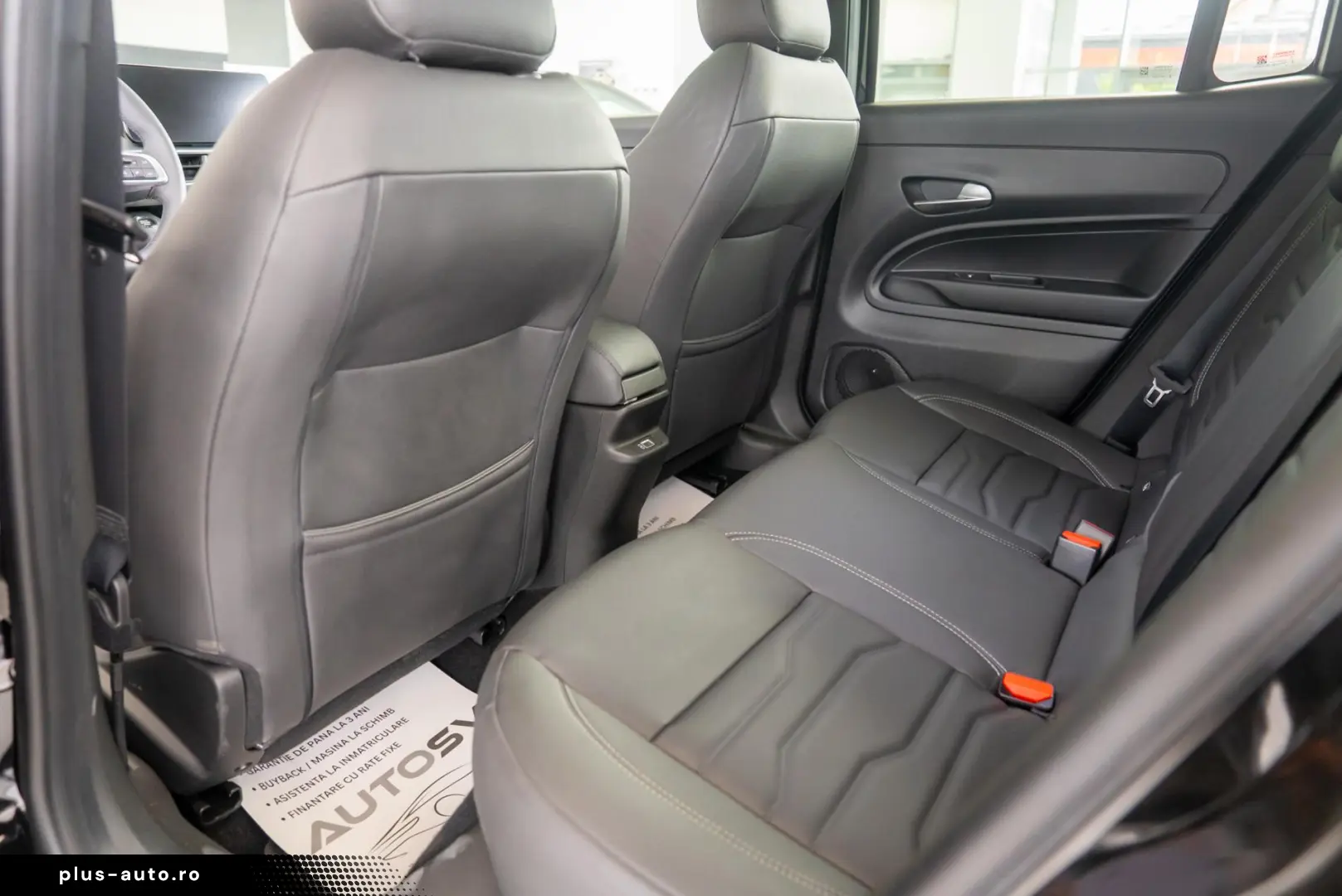 Jeep Avenger 1.2 e-Hybrid e-DCS  Summit
