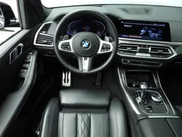 BMW X5 xDrive40i   M-Sportpakket   Laserlicht   Lede