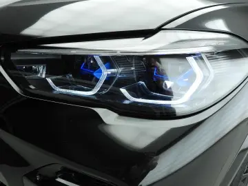 BMW X5 xDrive40i   M-Sportpakket   Laserlicht   Lede