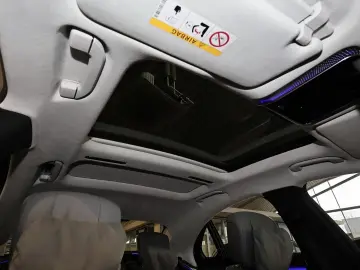 MERCEDES-BENZ S 400 d AMG 4M  DISTRO PANO 360  LED