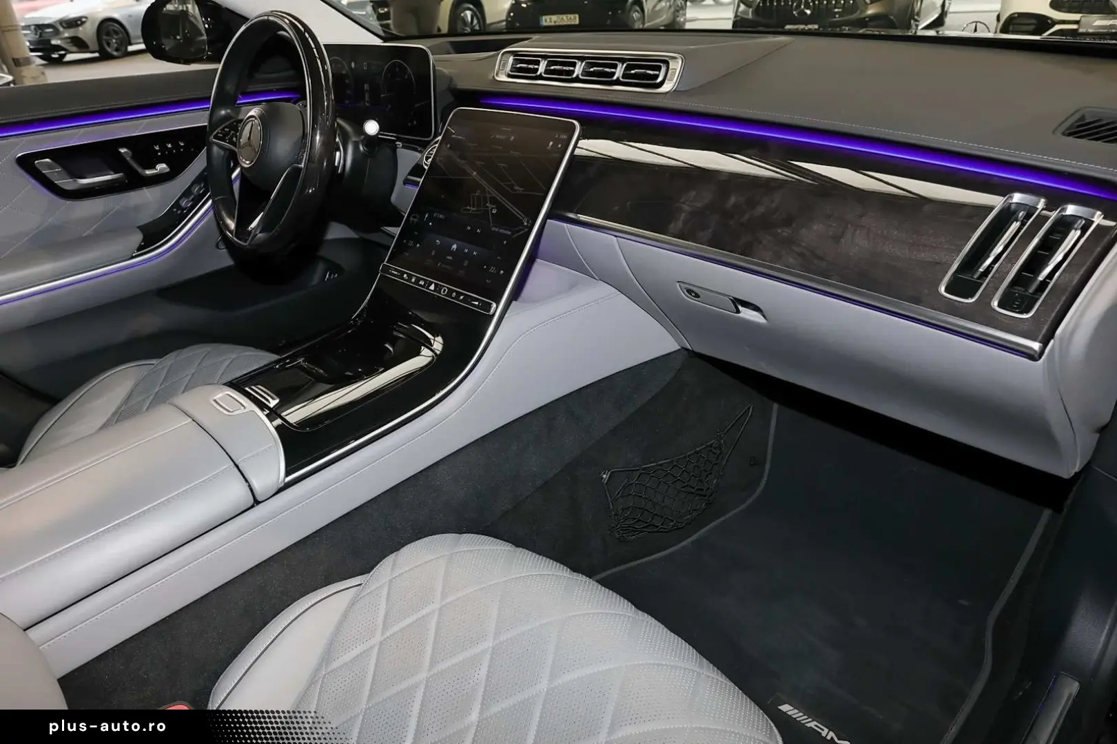 MERCEDES-BENZ S 400 d AMG 4M  DISTRO PANO 360  LED