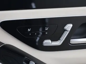 MERCEDES-BENZ S 400 d 4M AMG Massage  HUD Pano
