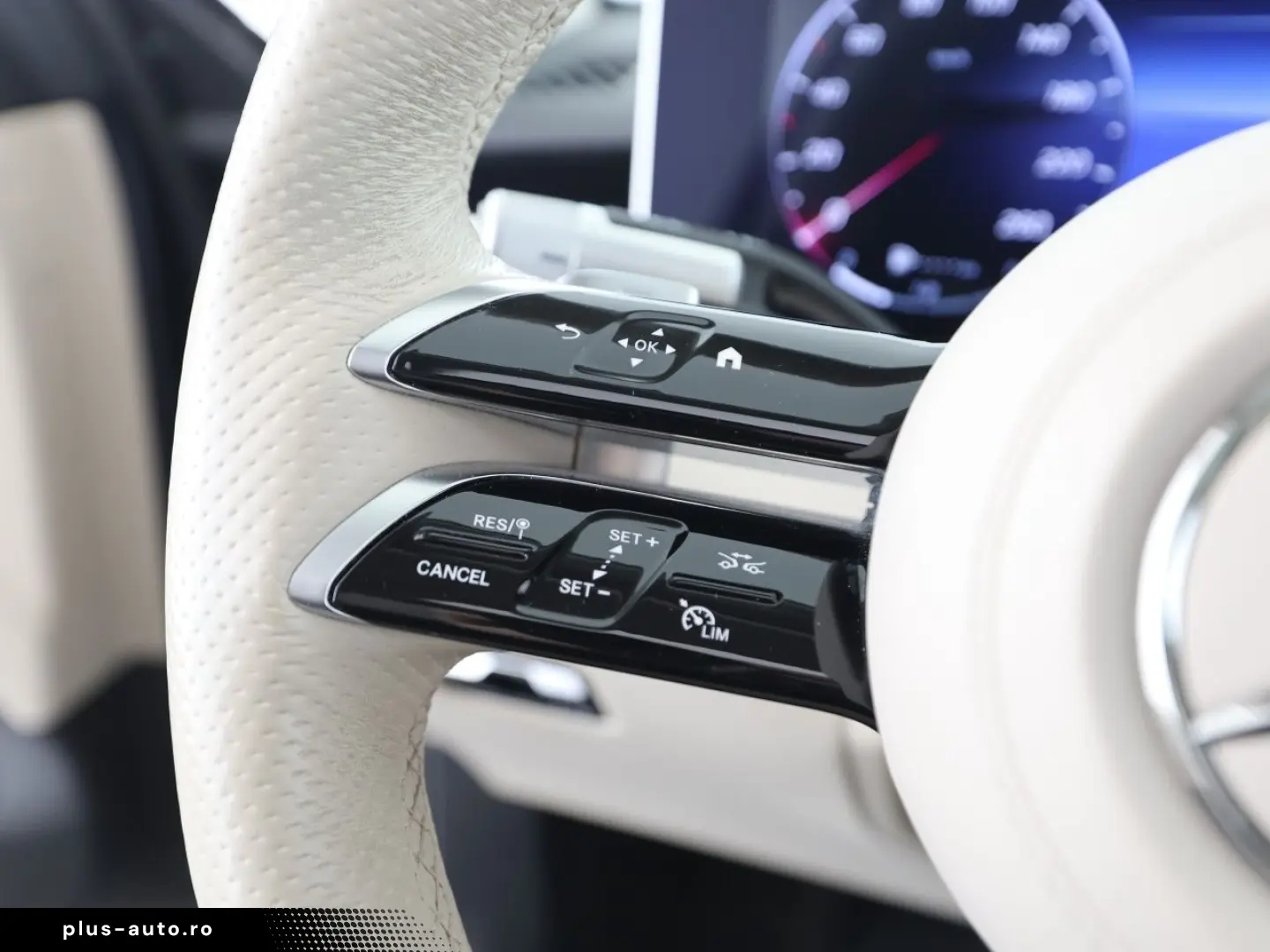 MERCEDES-BENZ S 400 d 4M AMG Massage  HUD Pano