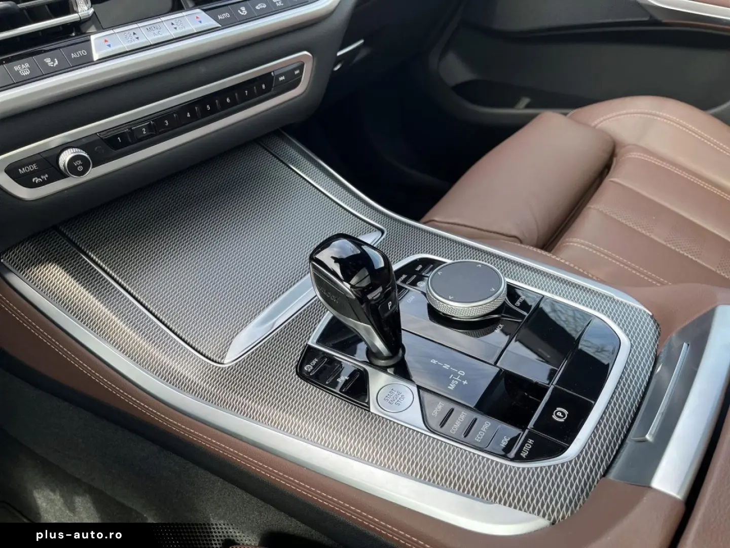 BMW X5 xDr 30dA M SPORT LivePro AdLED Pano AHK 22