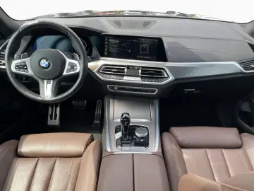 BMW X5 xDr 30dA M SPORT LivePro AdLED Pano AHK 22
