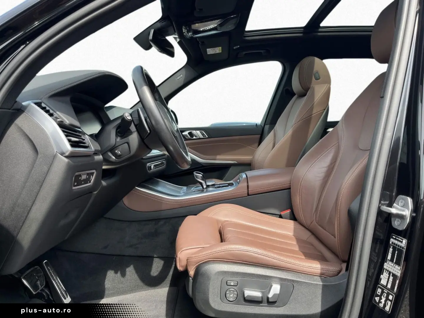 BMW X5 xDr 30dA M SPORT LivePro AdLED Pano AHK 22
