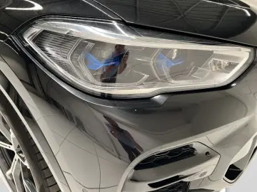 BMW X5 xDrive30d M Sportpaket Pano HUD STHZ