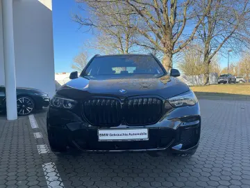 BMW X5 30d M-Sport xDrive Panorama AHK Navi Leder