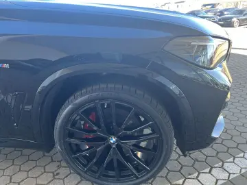 BMW X5 30d M-Sport xDrive Panorama AHK Navi Leder