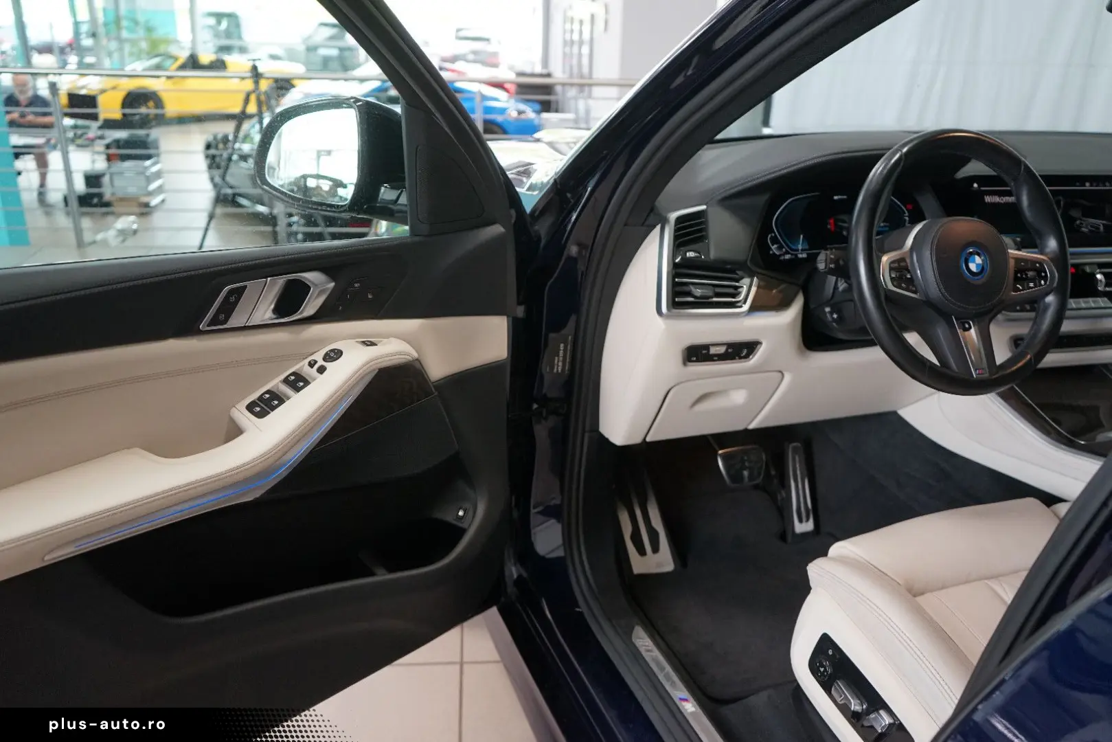 BMW X5 xDrive45e M Sport AHK Pano Merino Komfortsitz