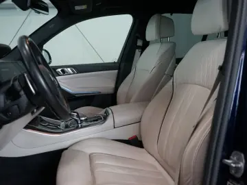 BMW X5 xDrive45e M Sport AHK Pano Merino Komfortsitz