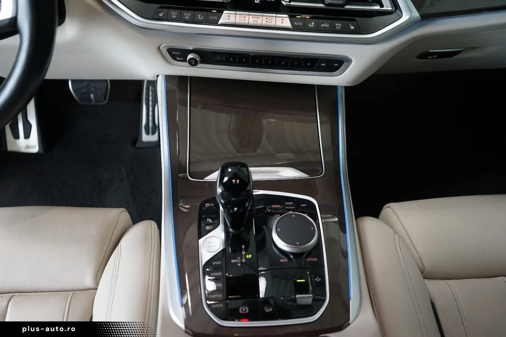 BMW X5 xDrive45e M Sport AHK Pano Merino Komfortsitz