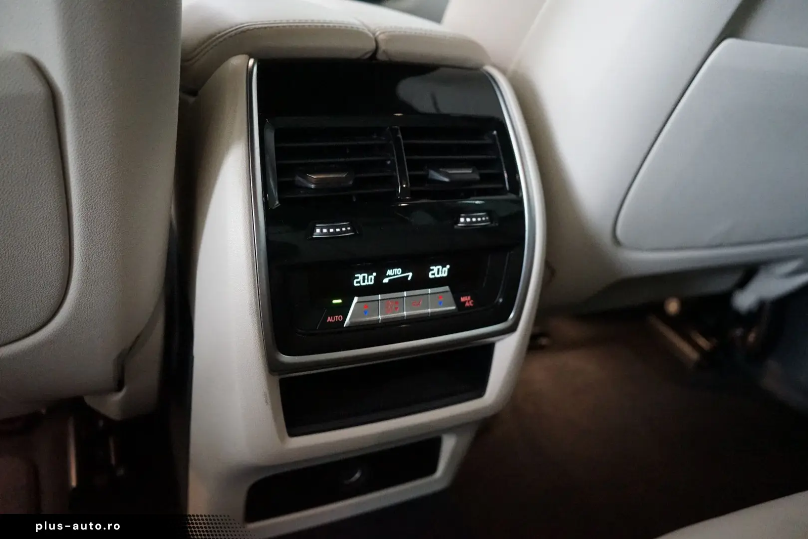 BMW X5 xDrive45e M Sport AHK Pano Merino Komfortsitz