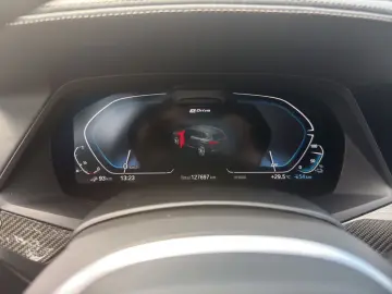 BMW X5 xDrive 45 e M Sport HUD Pano AHK Leder Laser