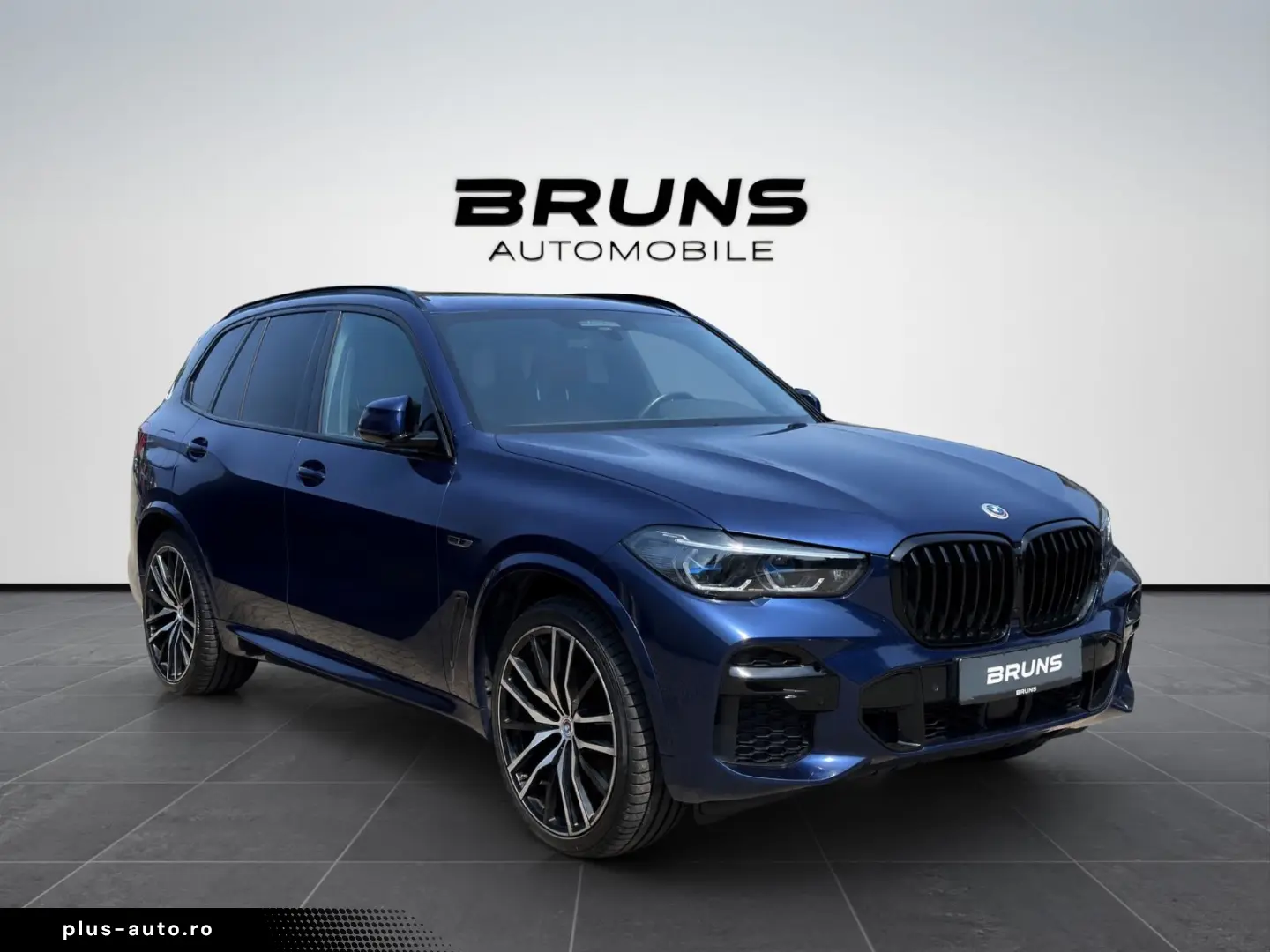 BMW X5 xDrive 45 e M Sport HUD Pano AHK Leder Laser
