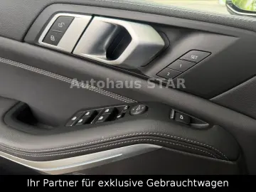 BMW X5 xDrive 45e M-Sport   PANORAMA - HEAD UP