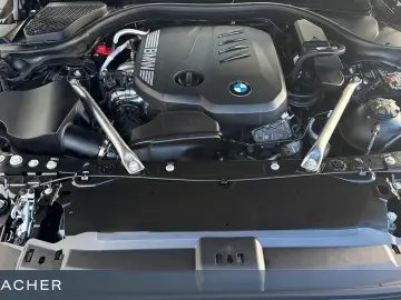 BMW 520d A xDrive Tou M Sport AHK DA  Standh