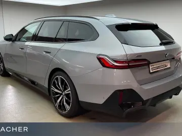 BMW 520d A xDrive Tou M-Sport AHK Sitzbelü Standh