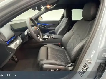 BMW 520d A xDrive Tou M-Sport AHK Sitzbelü Standh