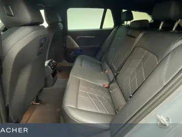 BMW 520d A xDrive Tou M-Sport AHK Sitzbelü Standh