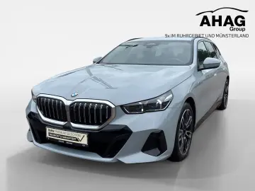 BMW 520d xDrive Tour. M Sport AHK Standhzg 360  4xSH