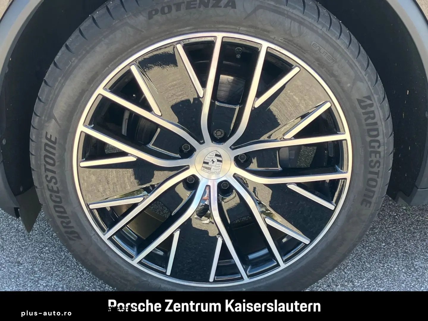 PORSCHE Macan Hinterachslenkung BOSE Luftfederung 21-Zol