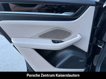 PORSCHE Macan Hinterachslenkung BOSE Luftfederung 21-Zol