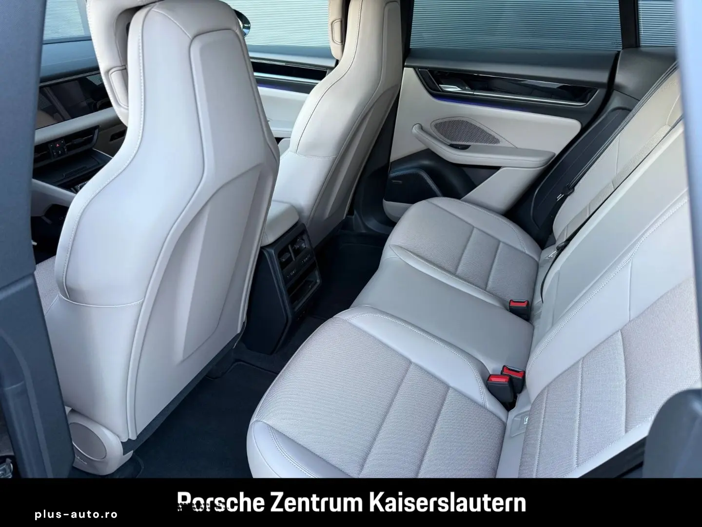 PORSCHE Macan Hinterachslenkung BOSE Luftfederung 21-Zol