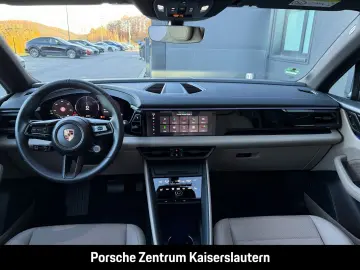 PORSCHE Macan Hinterachslenkung BOSE Luftfederung 21-Zol