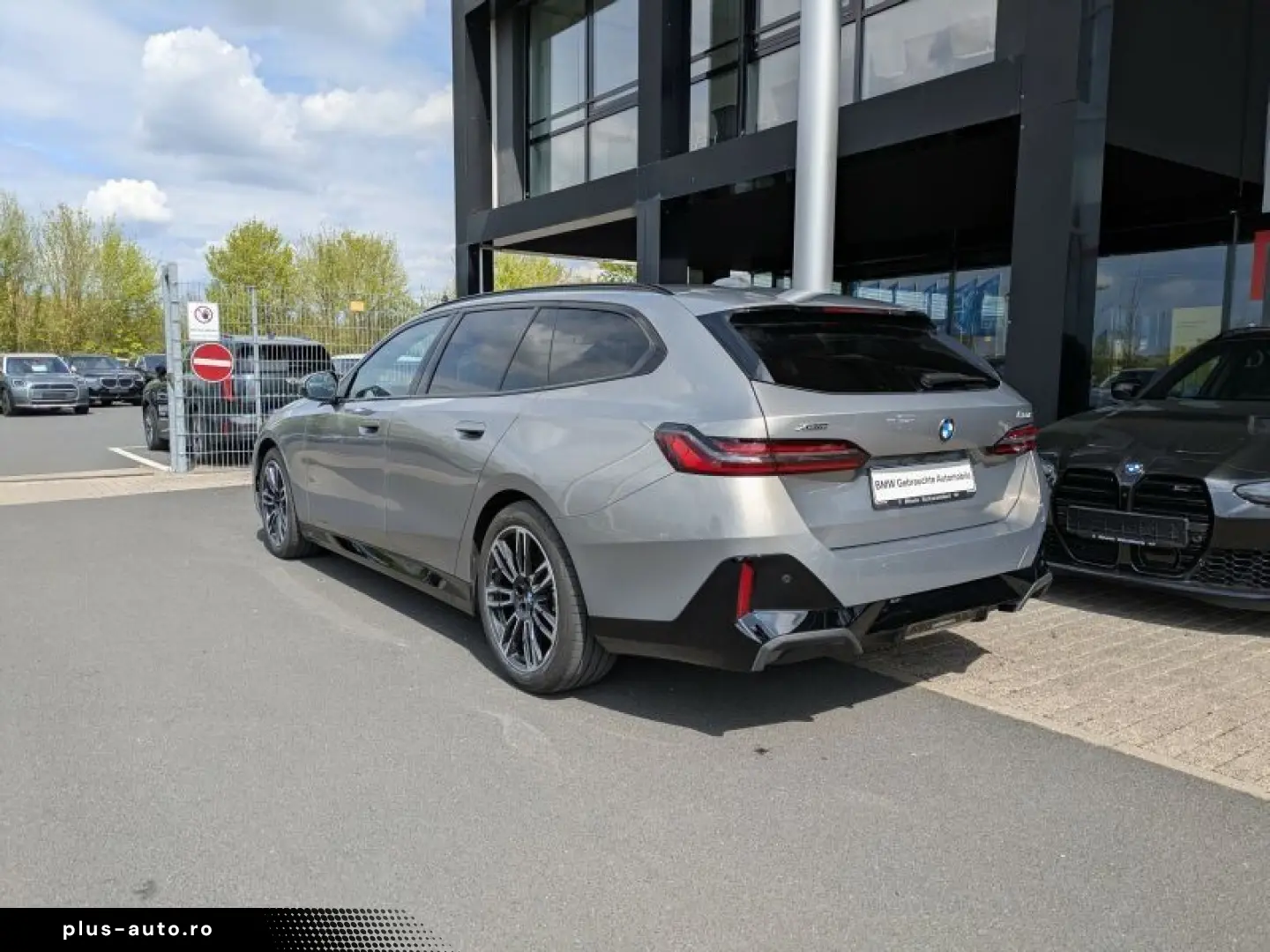 BMW 520d xDrive Tour. M Sport Park.Ass.Plus. AHK.