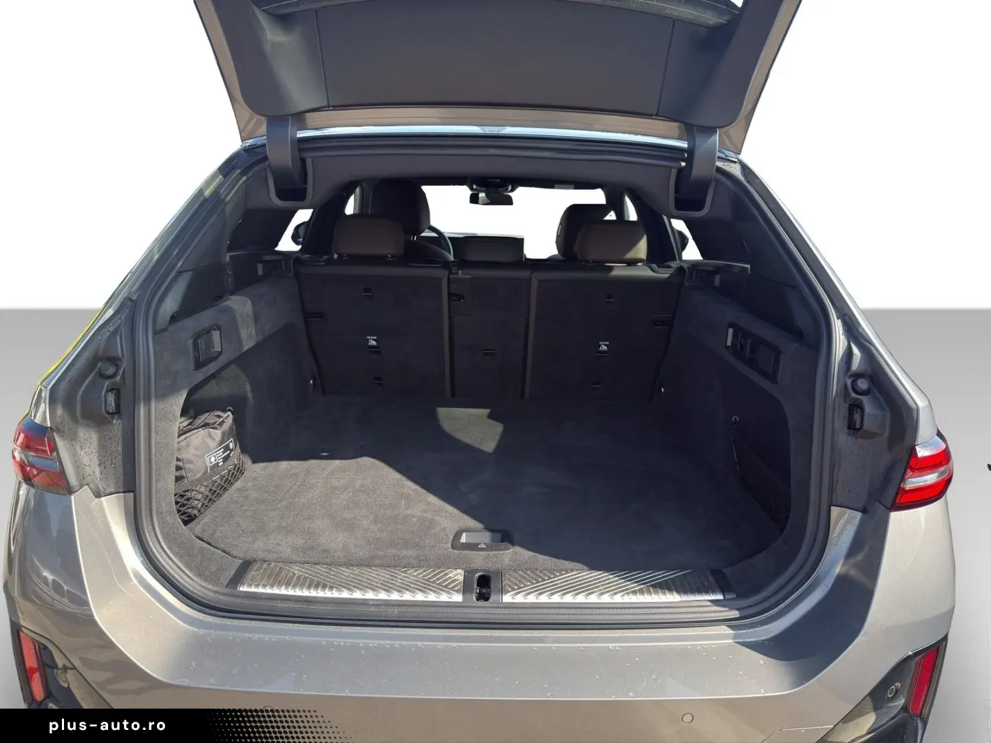 BMW 520d xDrive Touring M Sport ParkAs DriveAs LED