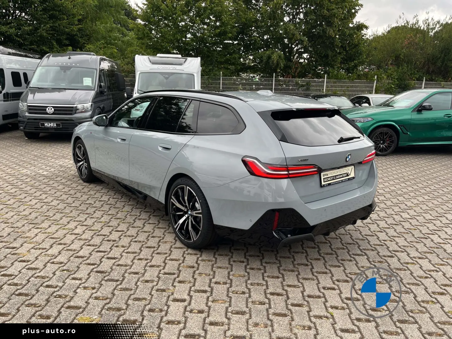 BMW 520d xDrive M Sport 20  AHK Pano Standhzg H K