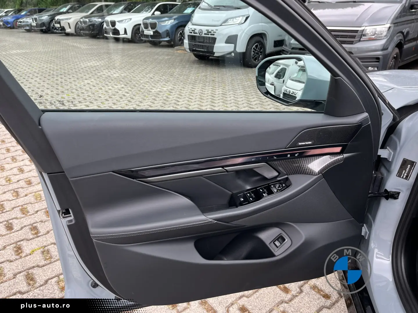 BMW 520d xDrive M Sport 20  AHK Pano Standhzg H K