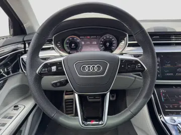 AUDI A8 L 60 TFSI e Tiptronic S-Line HD Matrix Panora