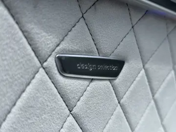 AUDI A8 L 60 TFSI e Tiptronic S-Line HD Matrix Panora
