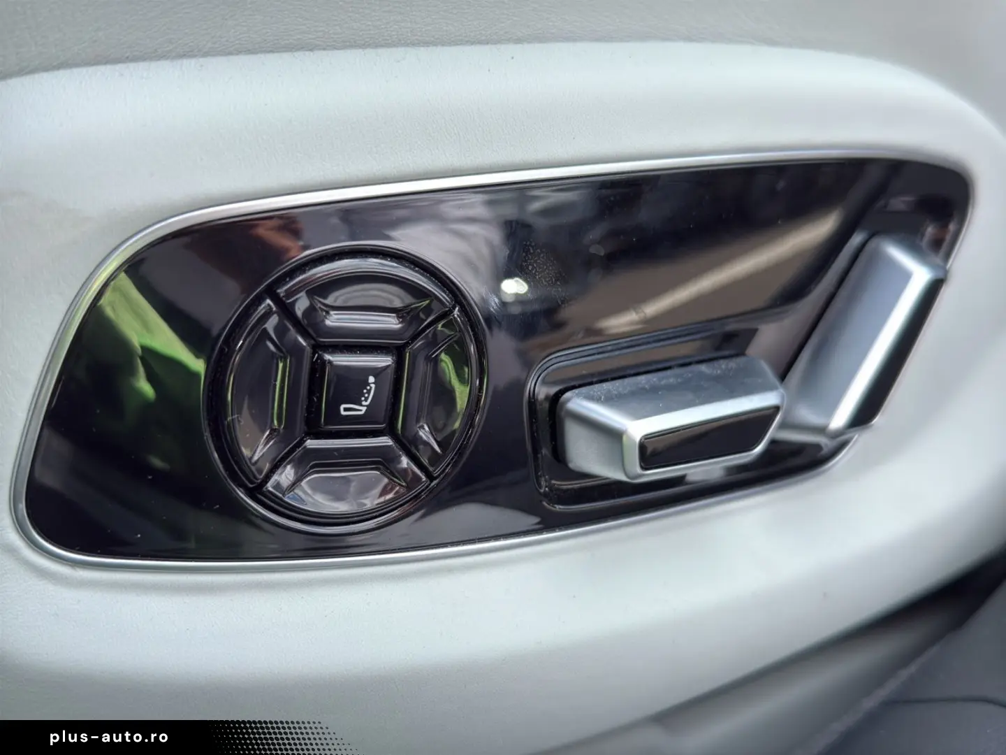 AUDI A8 L 60 TFSI e Tiptronic S-Line HD Matrix Panora