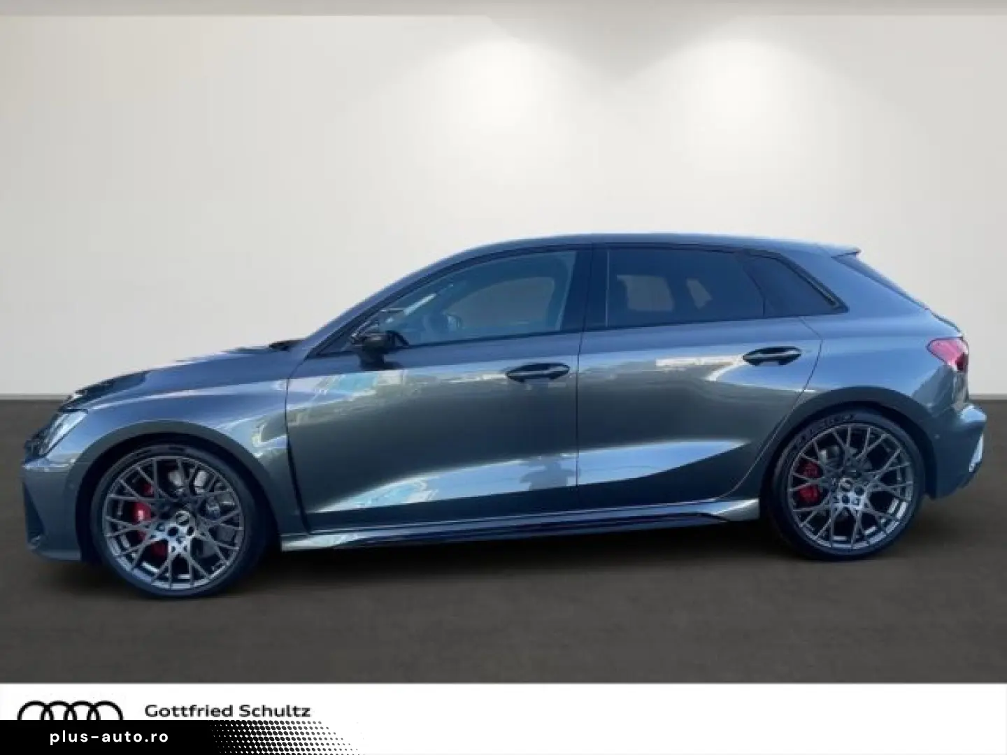 AUDI RS3 Sportback quattro 294(400) kW(PS) S tronic